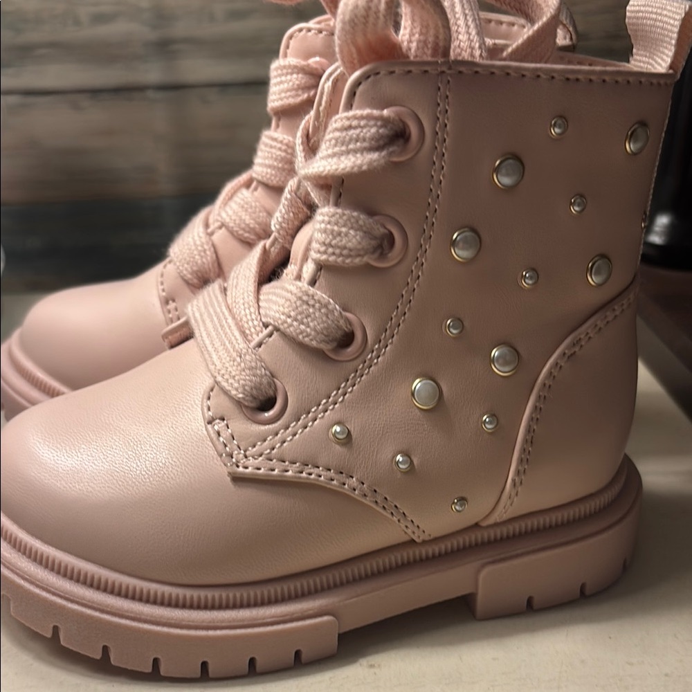 Cat & Jack Light Pink Kids Boots